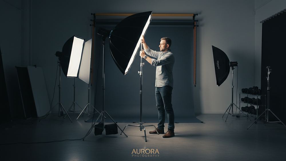 Perfecting Professional Headshot Tips in El Paso blog cover image by Jordan Licon Photography
