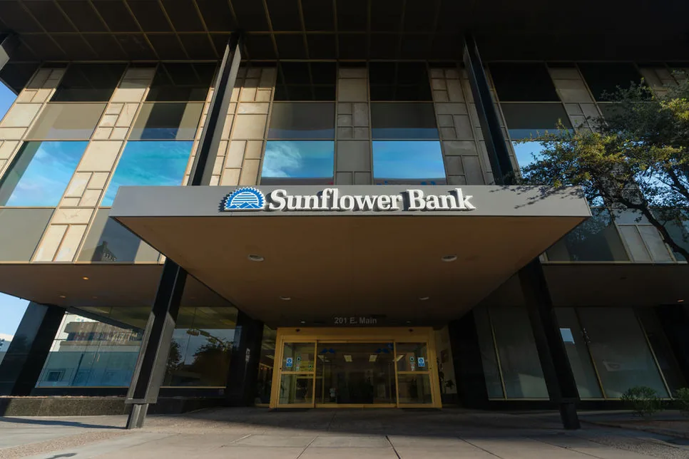 Sunflower Bank architectural photography image 1 by Jordan Licon