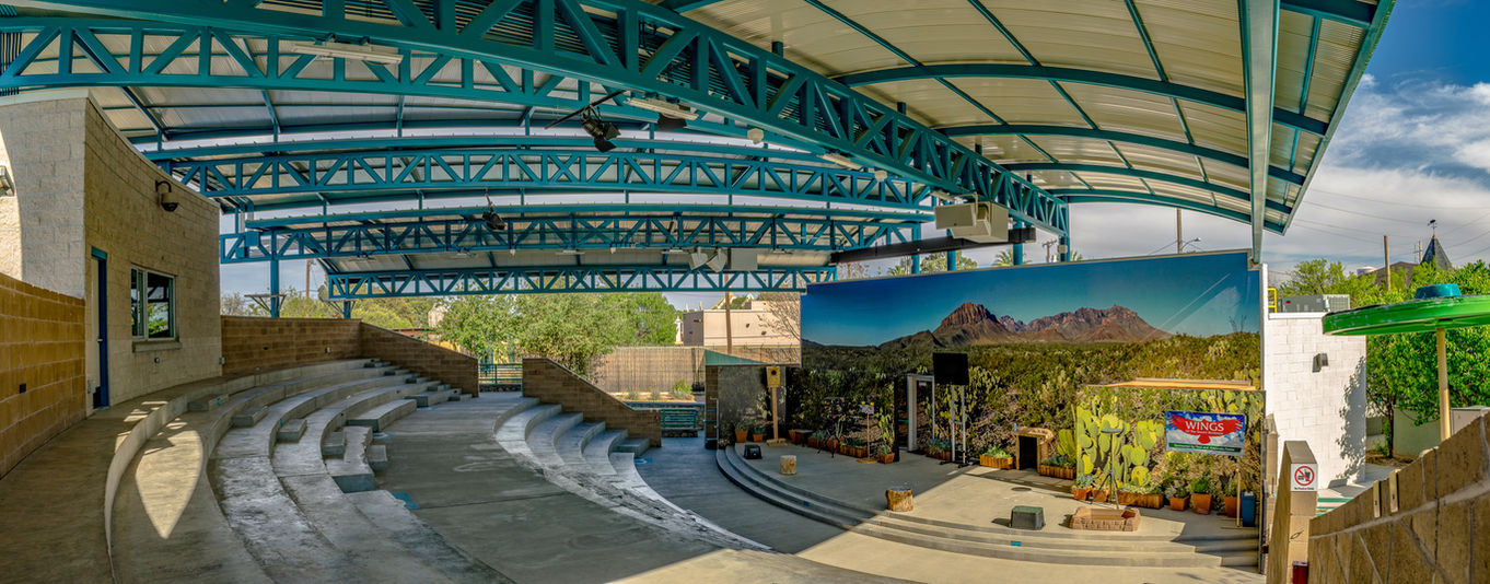 El Paso Zoo Bird Show architectural photography image 3 by Jordan Licon