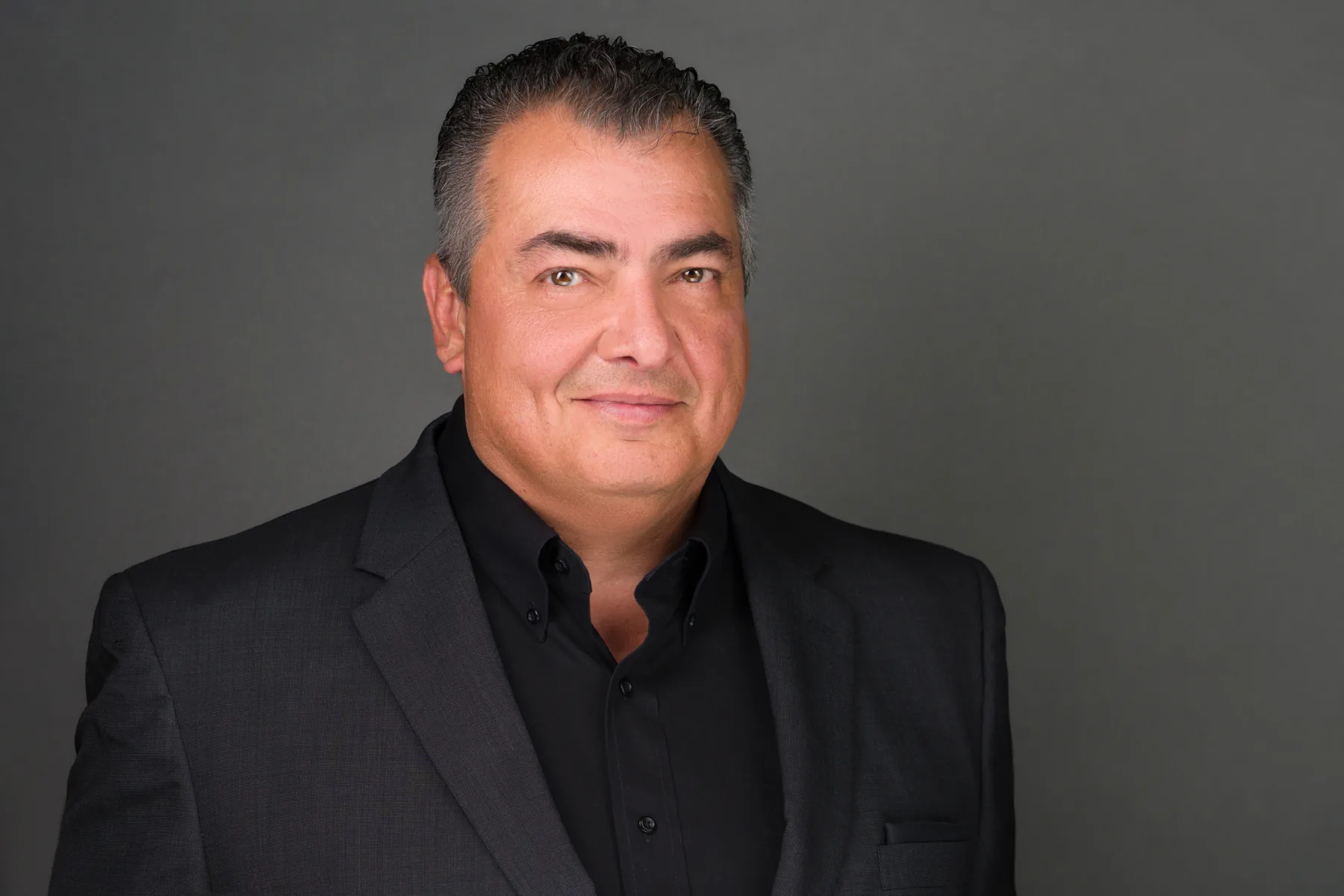 El Paso modern headshot portfolio example 1 by Jordan Licon Photography