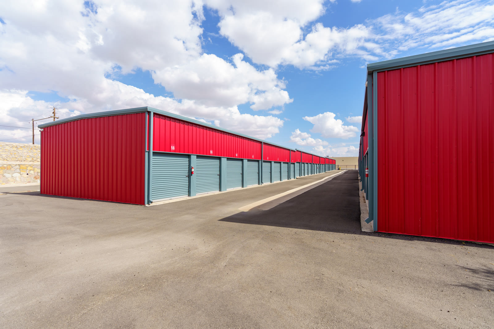 Commercial property photograph by Jordan Licon