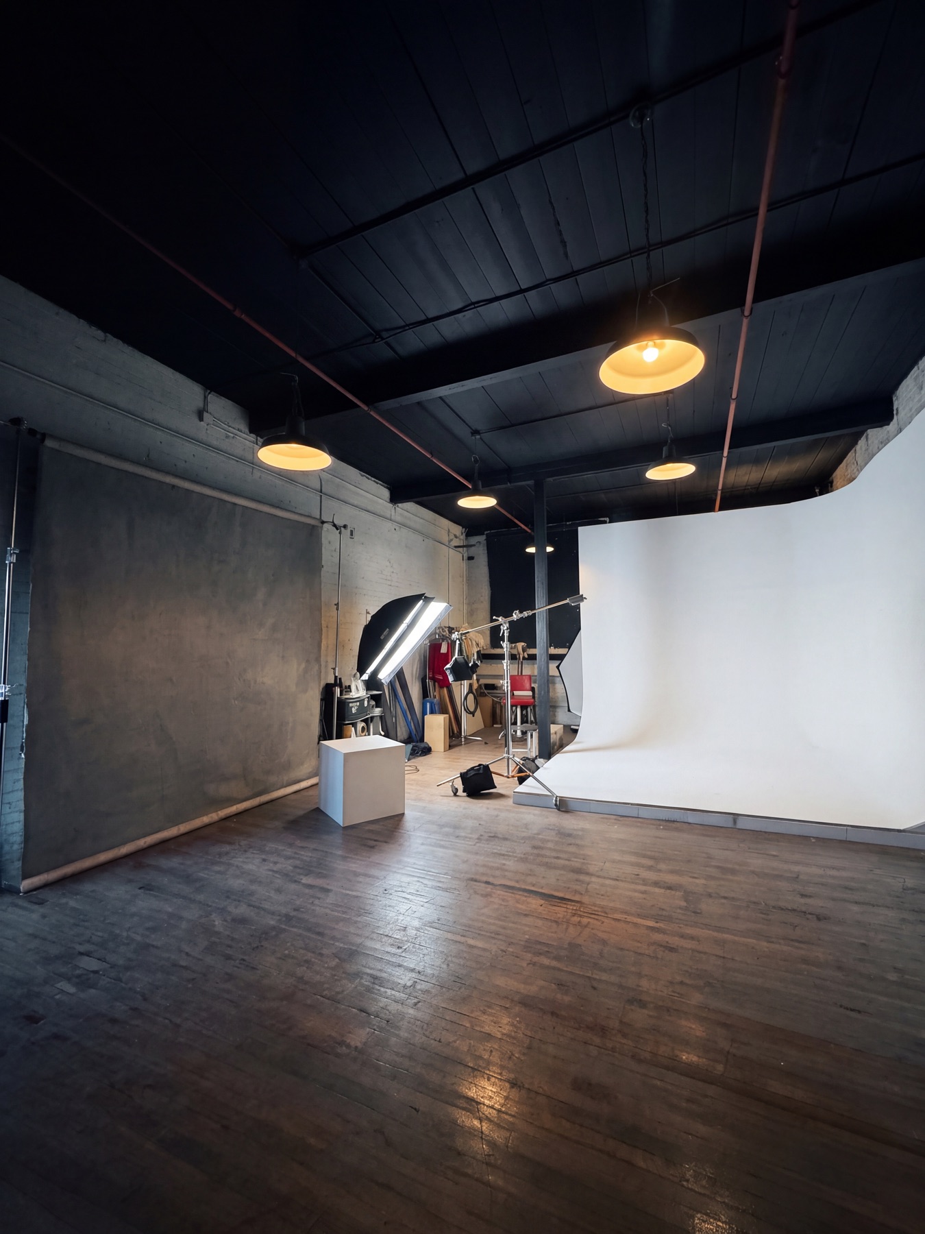 Railyard Studio cyclorama with continuous lighting and grip equipment